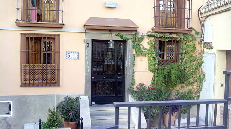 Apartamentos La Miga Гранада Экстерьер фото