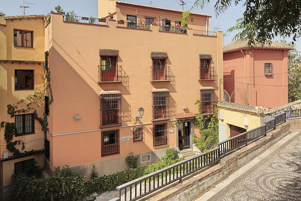 Apartamentos La Miga Гранада Экстерьер фото