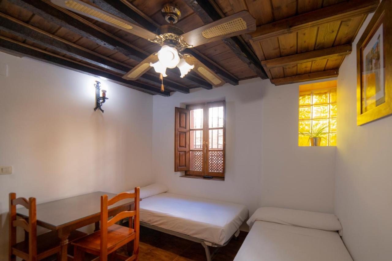 Apartamentos La Miga Гранада Экстерьер фото