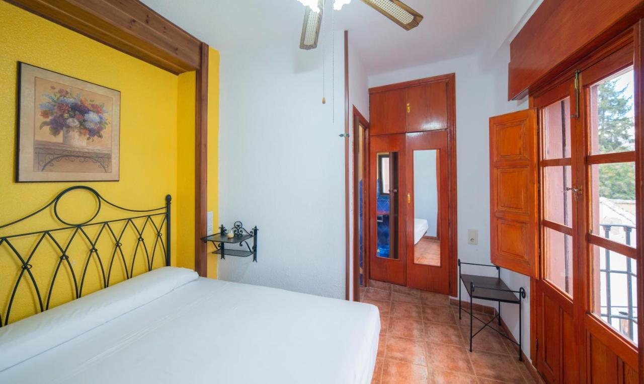 Apartamentos La Miga Гранада Экстерьер фото