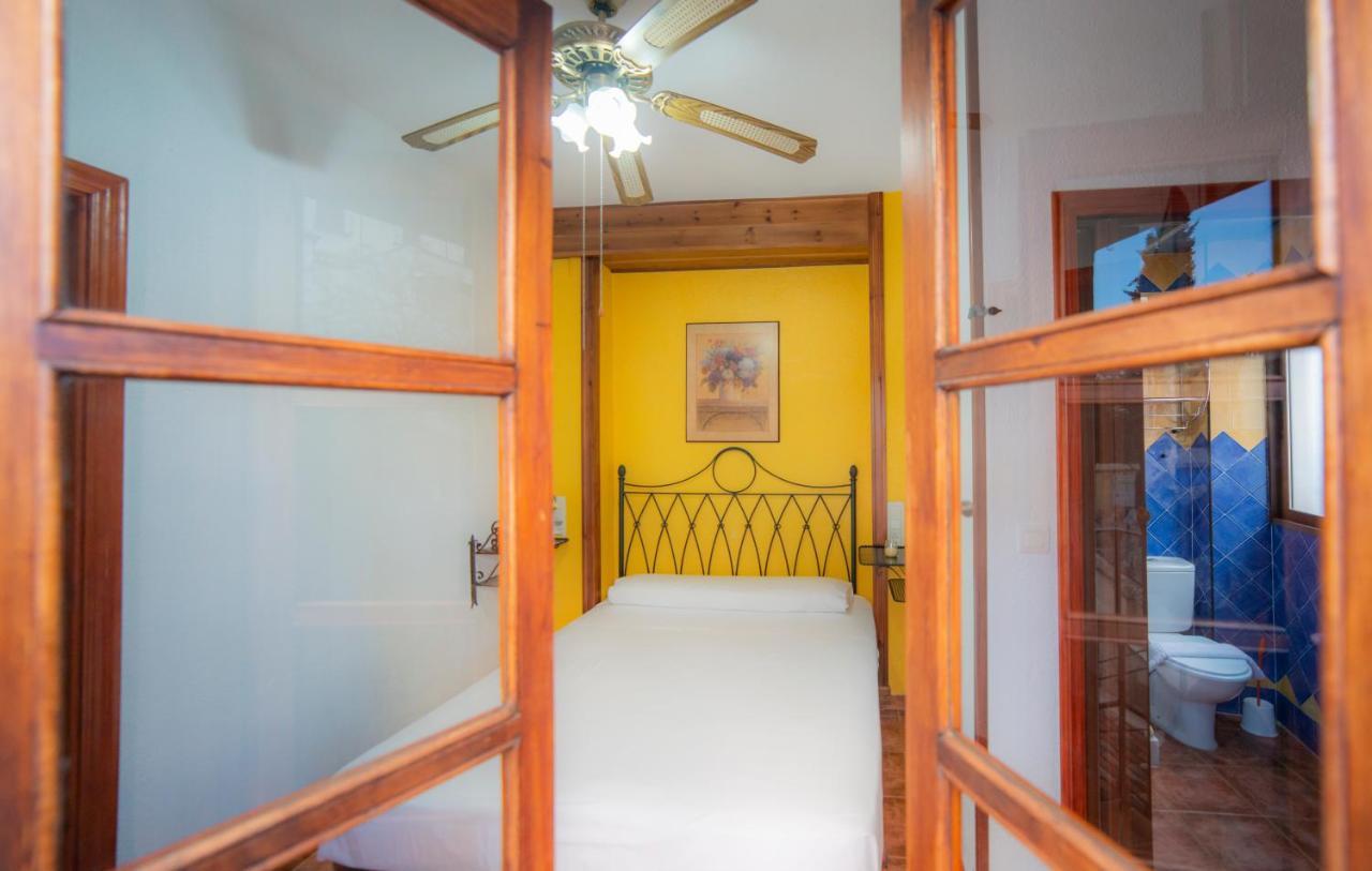 Apartamentos La Miga Гранада Экстерьер фото