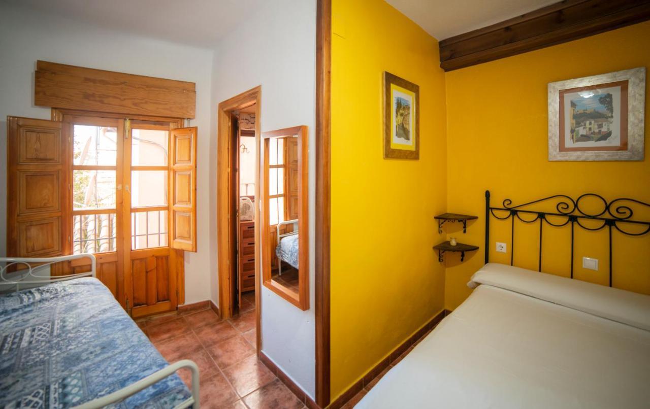 Apartamentos La Miga Гранада Экстерьер фото